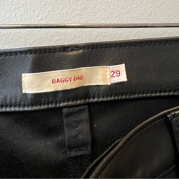 Levi’s FAUX LEATHER BAGGY DAD WOMEN'S PANTS - Picture 9 of 15